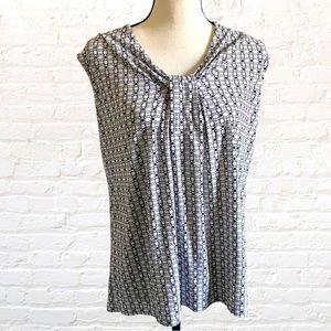 DANA BUCHMAN BLACK & WHITE SLEEVELESS TOP BLOUSE